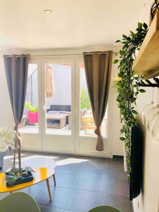 Fabulous Apartment Ac Lovely Terrace 10 Min Paris วิทรี-ซูร์-แซน ภายนอก รูปภาพ