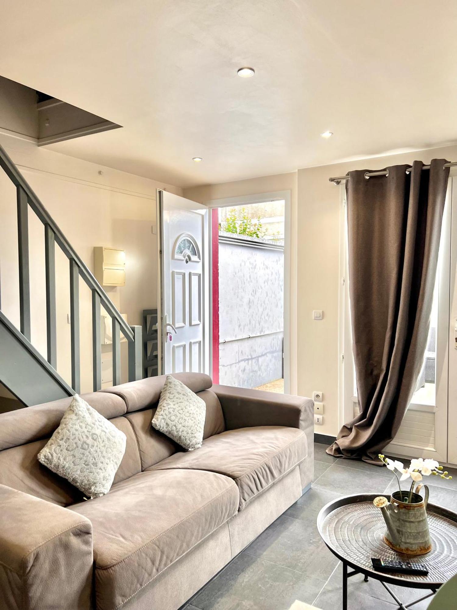 Fabulous Apartment Ac Lovely Terrace 10 Min Paris วิทรี-ซูร์-แซน ภายนอก รูปภาพ